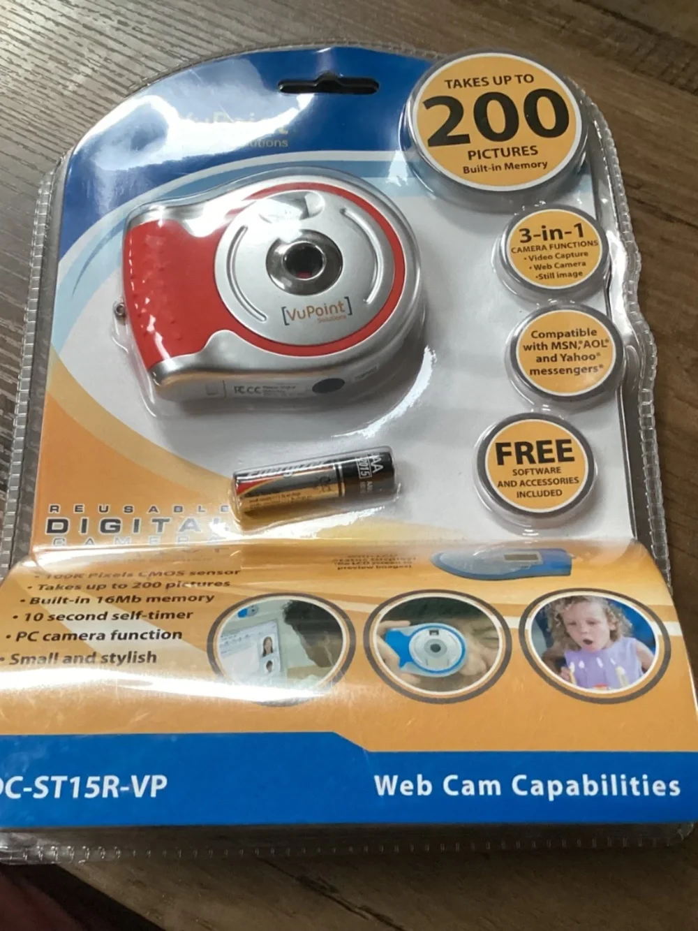VuPoint Solutions Reusable Digital Camera DC-ST15R-VP New